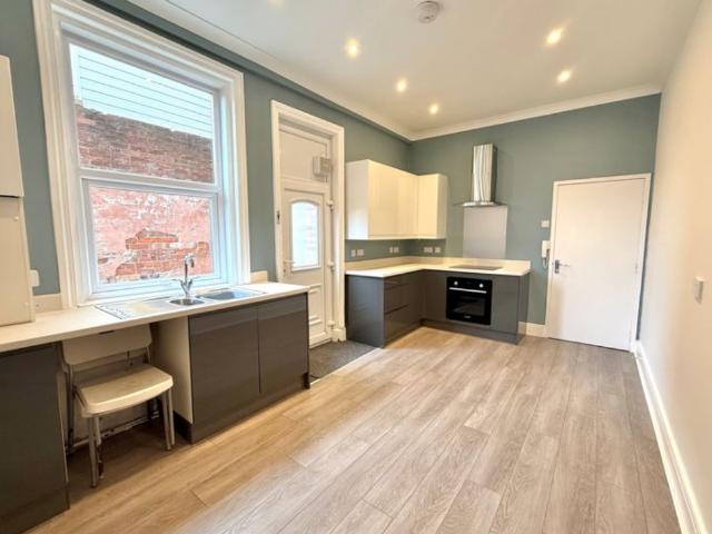 House for rent in Whitley Road, Whitley Bay Whitley Road, Whitley Bay