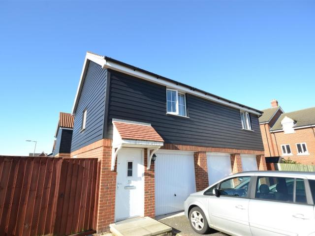 House for rent in Whistlefish Court Norwich NR5 8QR