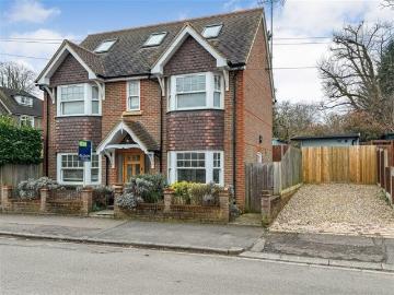 house for rent in Willoughby Road, AL5 4PF