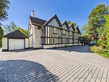 house for rent in Woodeaves, 68 Adlington Road, Wilmslow, Cheshire, SK9 2BN