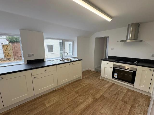 house for rent in Woodlinken Drive Verwood BH31 6BN
