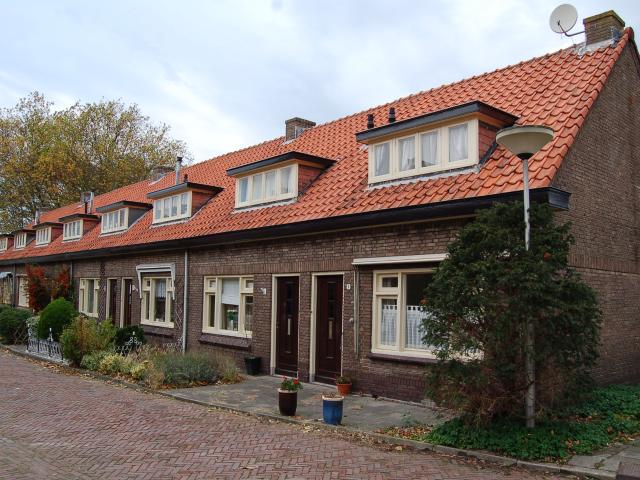 House for rent in Woubrugge