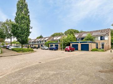 Geschakelde Woning te huur in Dieze