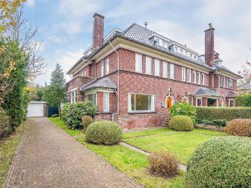 Olland, Meierijstad, Noord-Brabant - Parkeerplaats