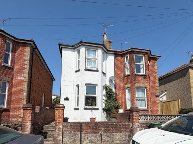 house for rent in Abingdon Road, Ryde, PO33 2RR