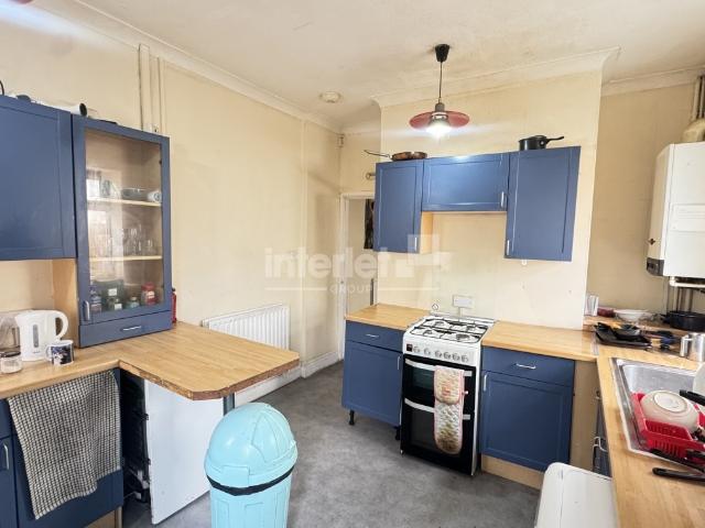house for rent in Albany Road, Roath, CF24 3NT