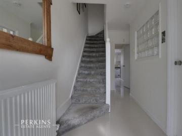 house for rent in Allenby Road, UB1 2HP