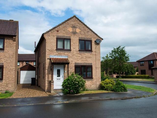 house for rent in Alvin Walk, YO41 4DN