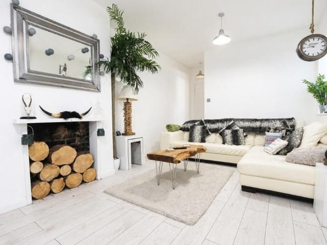 house for rent in Ash Road, GU12 4BZ