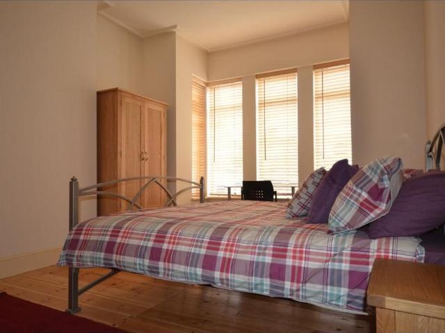 house for rent in Ashburnham Road, LU1 1JW