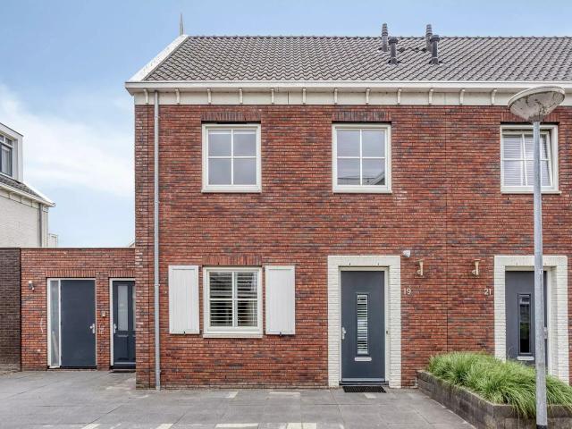 house for rent in Apollolaan 19 1511 DE Oostzaan De Haal en De Heul en Noordeinde