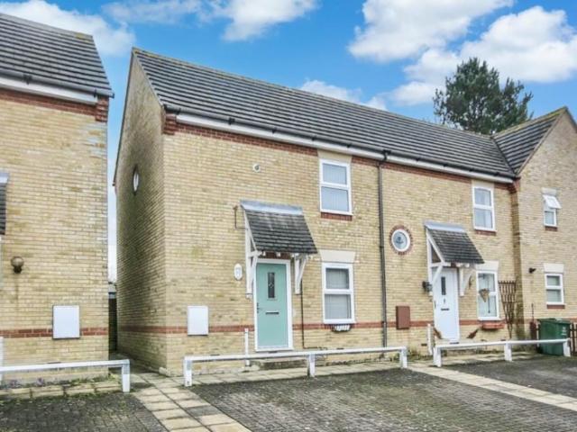 house for rent in Archers Close, CM12 9YF