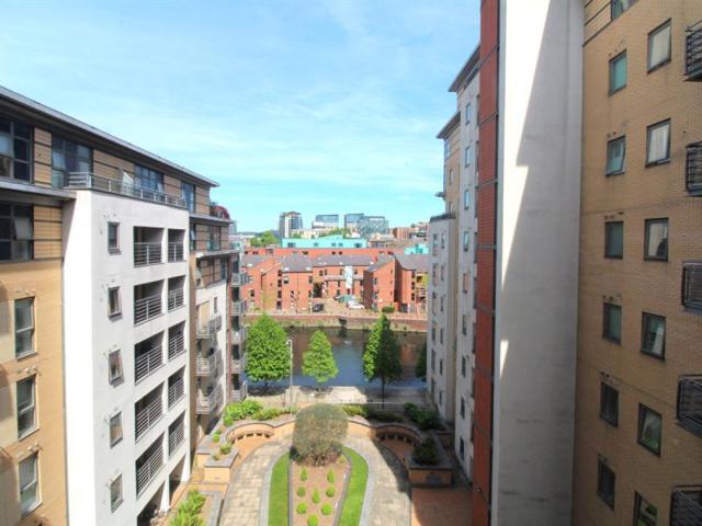 house for rent in Balmoral Place, Leeds