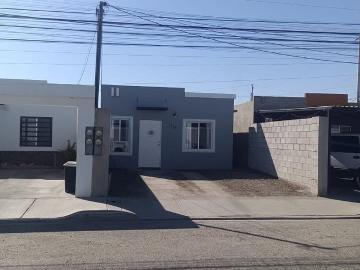 House for rent in Barcelona Section Miro Mexicali, B.C. !