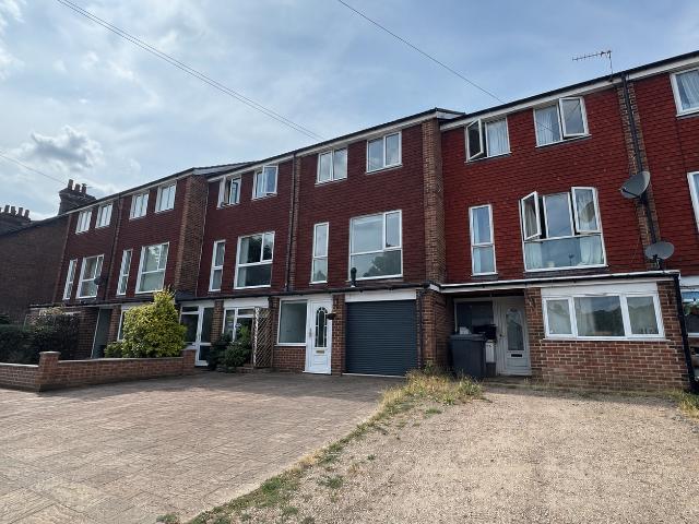 house for rent in Bellingdon Road, Chesham, Chesham