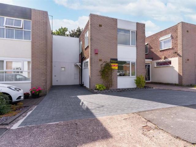 house for rent in Bideford Drive, B29 6QG