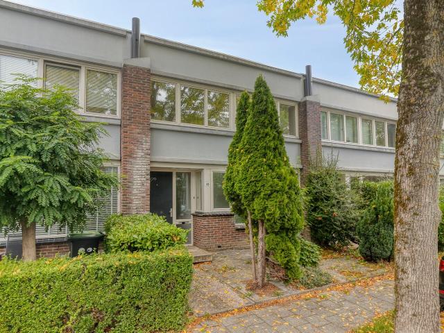 house for rent in Bosbessenstraat 10 1326 JB Almere Parkwijk Zuidoost