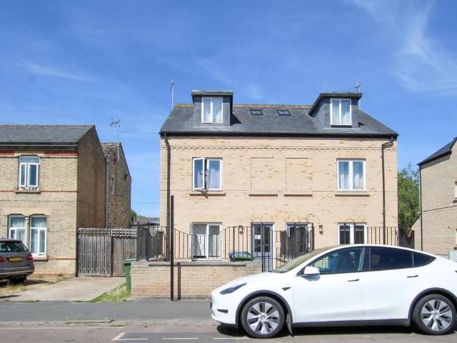house for rent in Blinco Grove, CB1 7TX