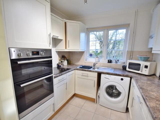 house for rent in Brambles Winchester SO50 6HW