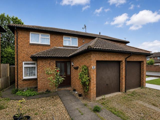 house for rent in Brindlebrook, Two Mile Ash, Milton Keynes, MK8
