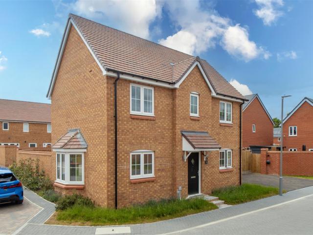 house for rent in Buttercup Close, Greenleys, Milton Keynes, MK12