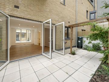 house for rent in Cantle Mews, North Kensington, W10