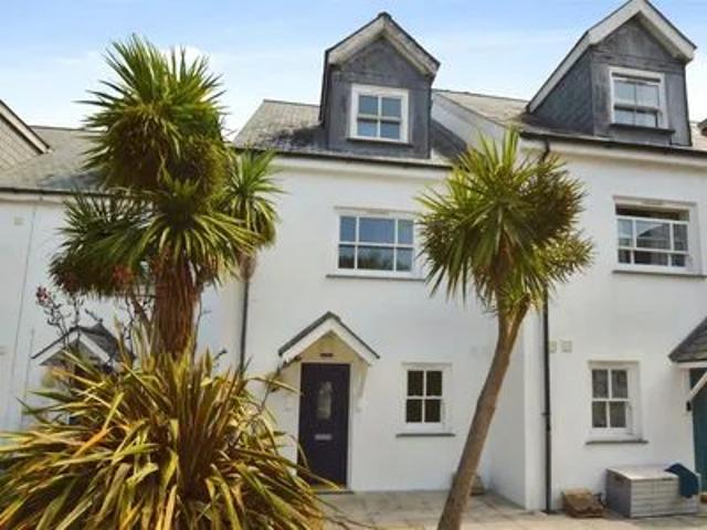 house for rent in Caroline Row, TR27 4DS