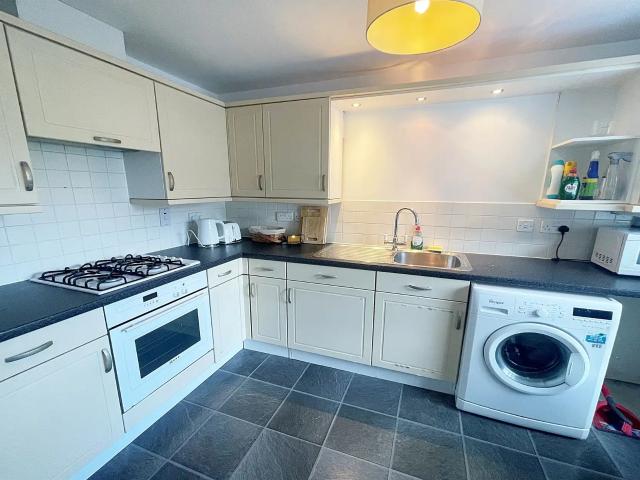 house for rent in Casterbridge Road Ferndown BH22 8LJ