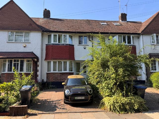 house for rent in Chaucer Close