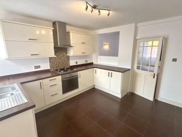 house for Rent in Charles Street, St. Helens