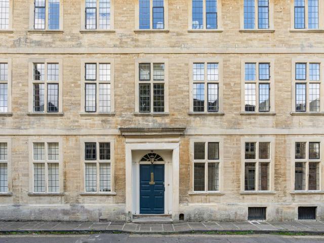 house for rent in Cirencester Gloucestershire GL7 2BQ Coxwell Street