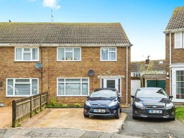 house for rent in Coombe Close, Crawley, Crawley
