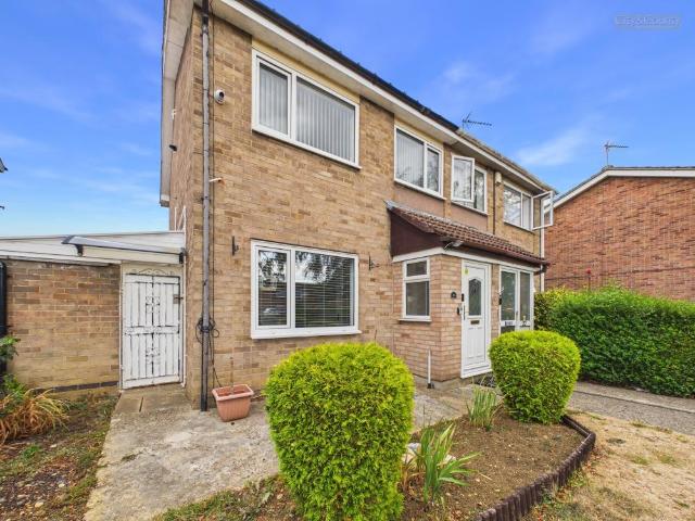 house for rent in Cosgrove Close, Peterborough, PE3 7JN