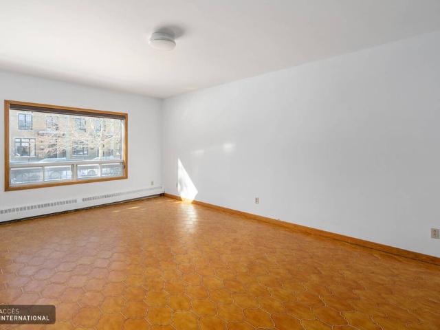 House for rent in Côte Des Neiges | Semi furnished duplex