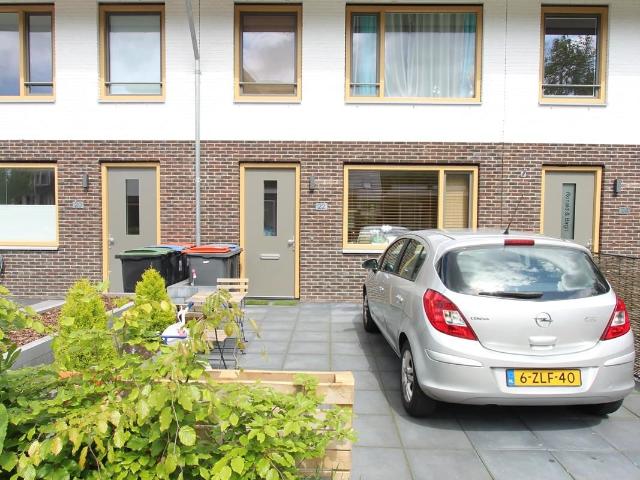 house for rent in Clara Egginklaan 22 1422LL Uithoorn Zijdelwaard Uithoorn