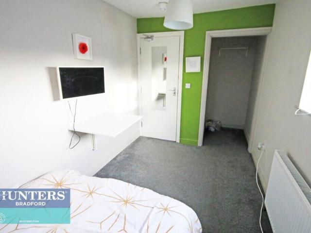 house for rent in Claremont Terrace, BD5 0DQ