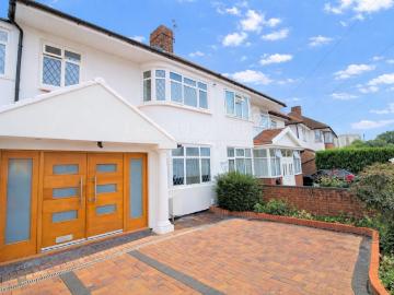 house for rent in Crosslands Avenue, UB2 5QY