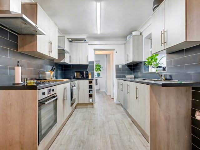 house for rent in Dawlish Road, London, N17