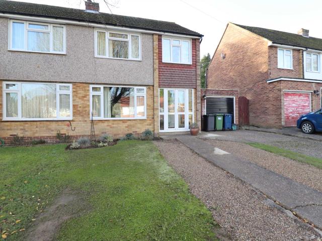 house for rent in Deeds Grove, High Wycombe