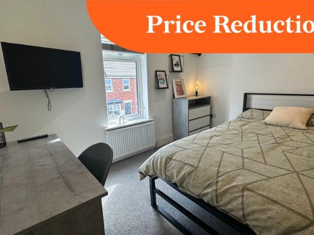 house for rent in Derwent Street, LN1 1SL