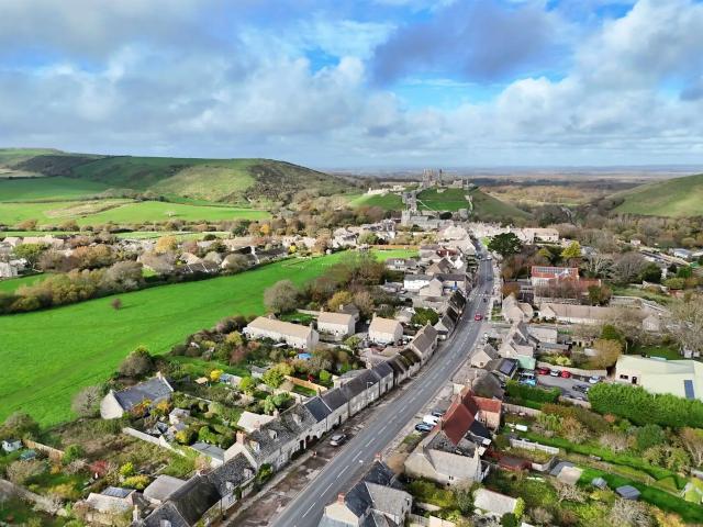 house for rent in Dragons Cottage Corfe Castle BH20 5HD
