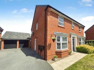 house for rent in Dunlin Way, CW7 4FG
