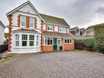 house for rent in Dursley Road, Cam