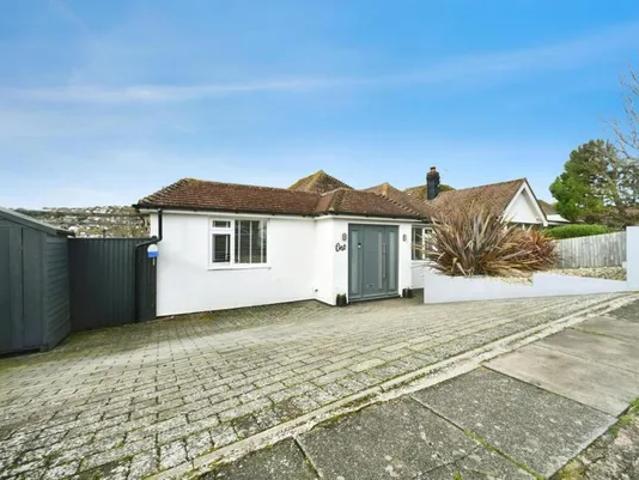 house,for rent in, Edward Avenue, Saltdean BN2 8QJ