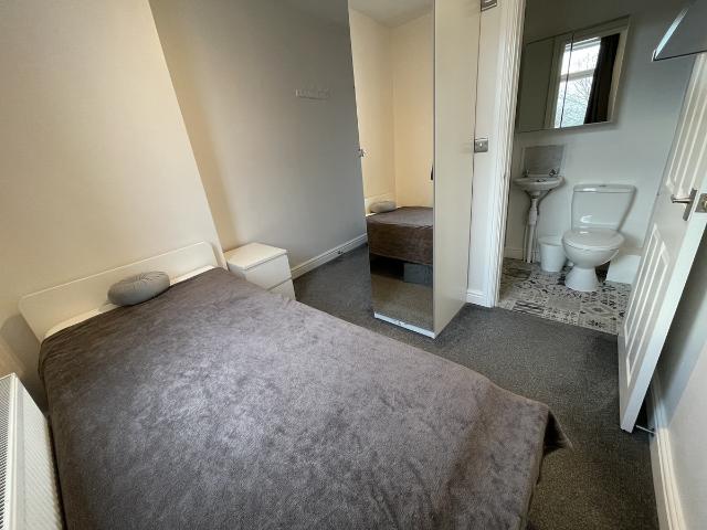 house for rent in Exchange Street, Doncaster, DN1