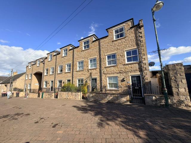 house for rent in Falcon Court, Sheffield, Dinnington, Sheffield, Dinnington
