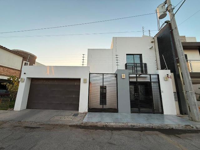 House for rent in Fraccionamiento Verona Mexicali, B.C. !
