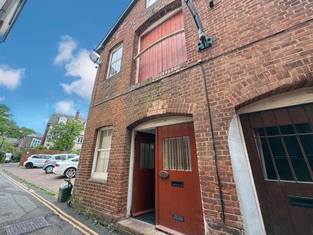 House for rent in Friernhay Street, Exeter