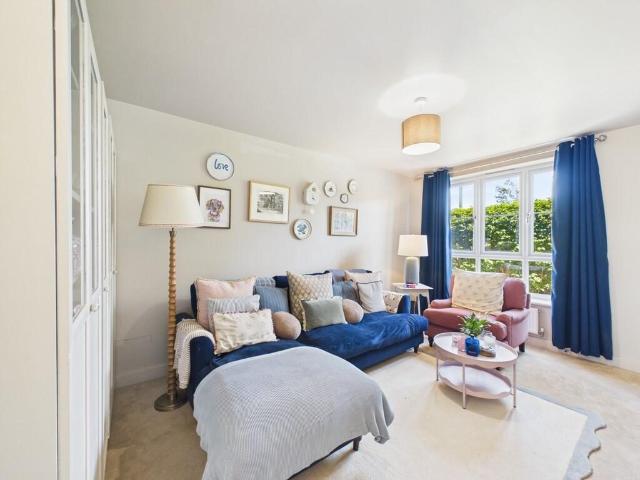 house for rent in Furrow Close, GL52 3NB