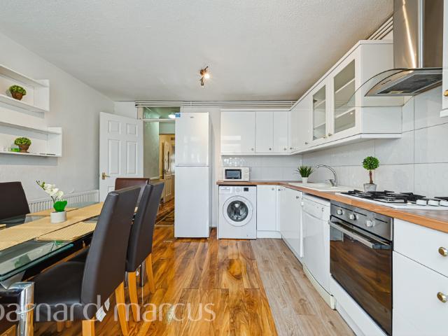 house for rent in Gale Close, Mitcham, Mitcham